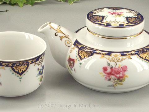 Traditional and modern versions provide relaxing tea service for one.